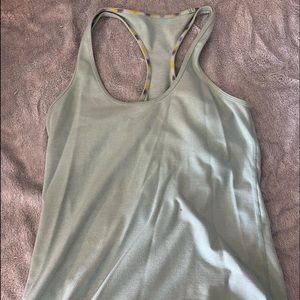 lululemon workout shirt